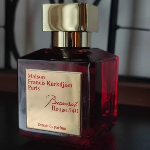 Maison Francis Kurkdjian Paris Baccarat Rouge perfume - Maison Francis Kurkdjian Paris Baccarat Rouge. Extrait de parfum. 70ml. Bottle is full, only sprayed 1 time. The front of the perfume is unfortunately very scratched. Minor flaws on the box. Comes with the box. [❗📦 DELIVERY INFORMATION: I am able to ship with Instabox on Fridays only, since I dont have one near me! Postnord I can ship with everyday.]