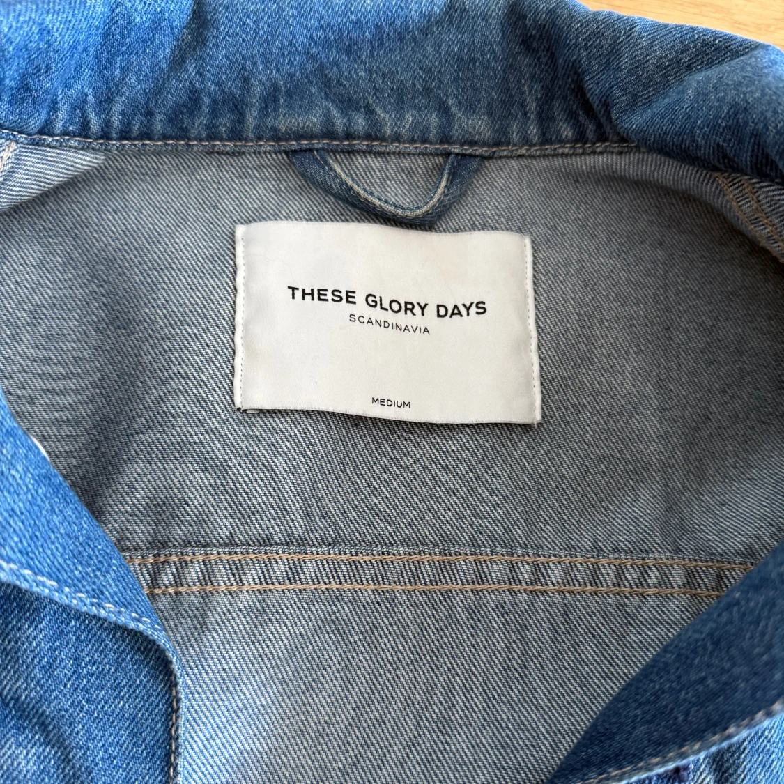 Blå jeansjacka från These Glory Days - 2