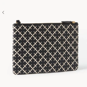 Marlene Birger väska - Säljer min super fina Malene Birger väska som är använd sparsamt 