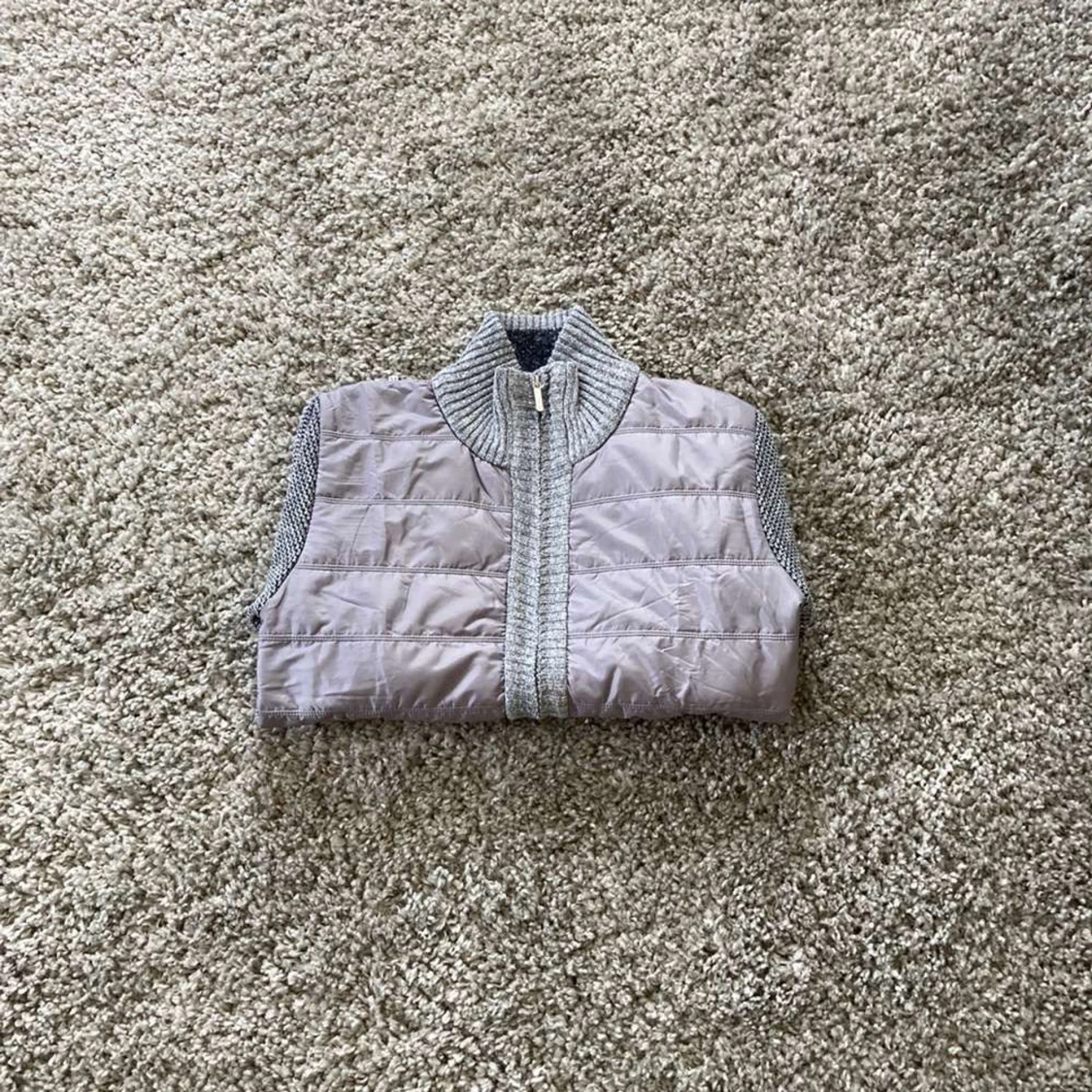 Grå stickad cardigan med dragkedja - 1