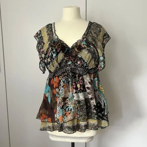 Mönstrad topp - Vintage 1990s mönstrad topp från Yves Calin Paris. Passar S/M