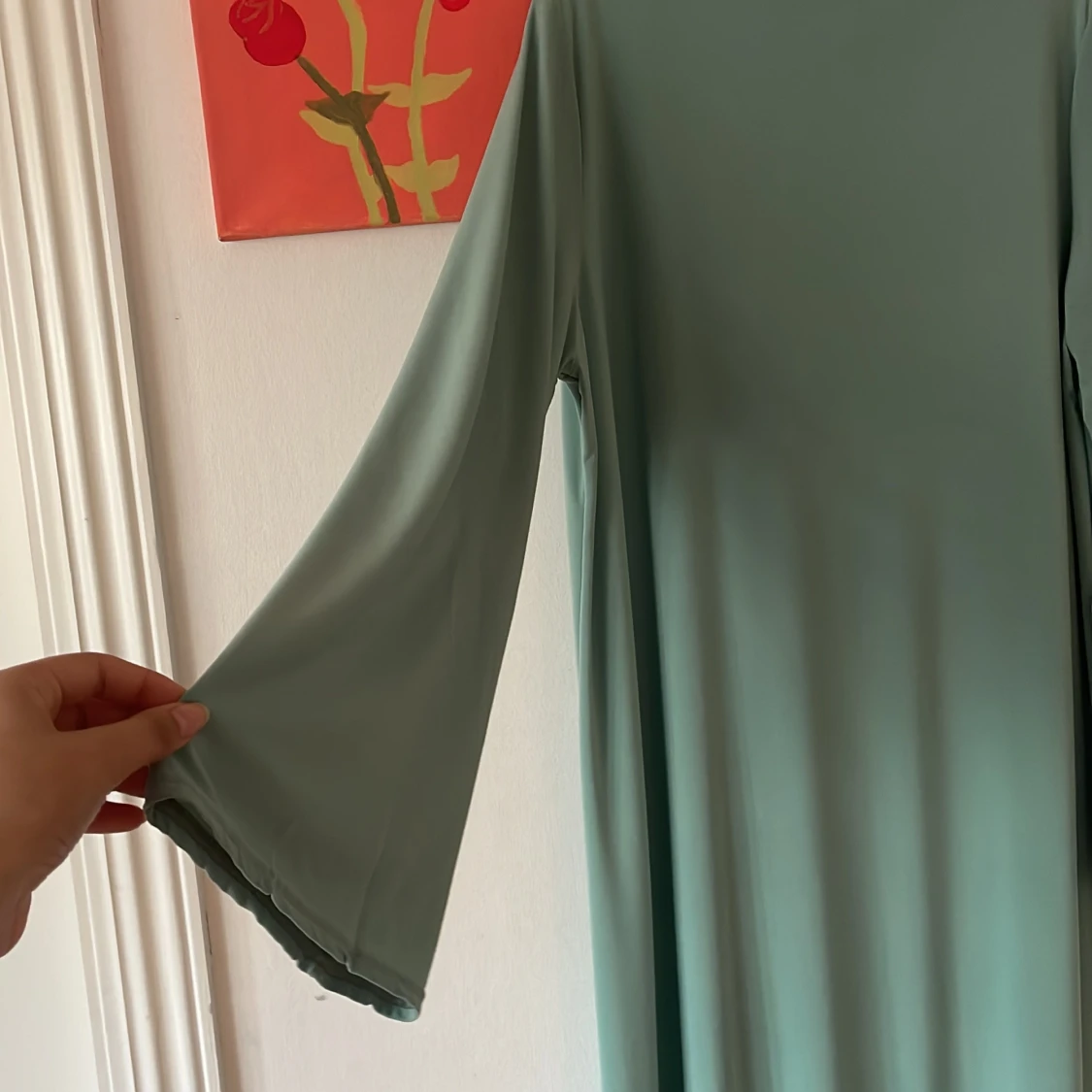 Ljusgrön långklänning med matchande khimar  - 1