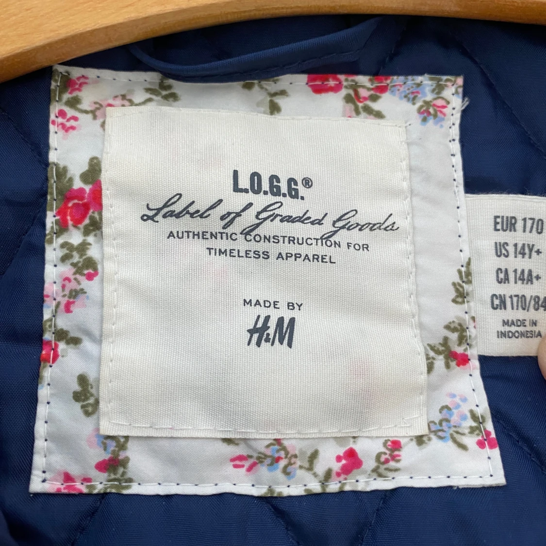 Quiltad blå jacka från H&M L.O.G.G. - 2