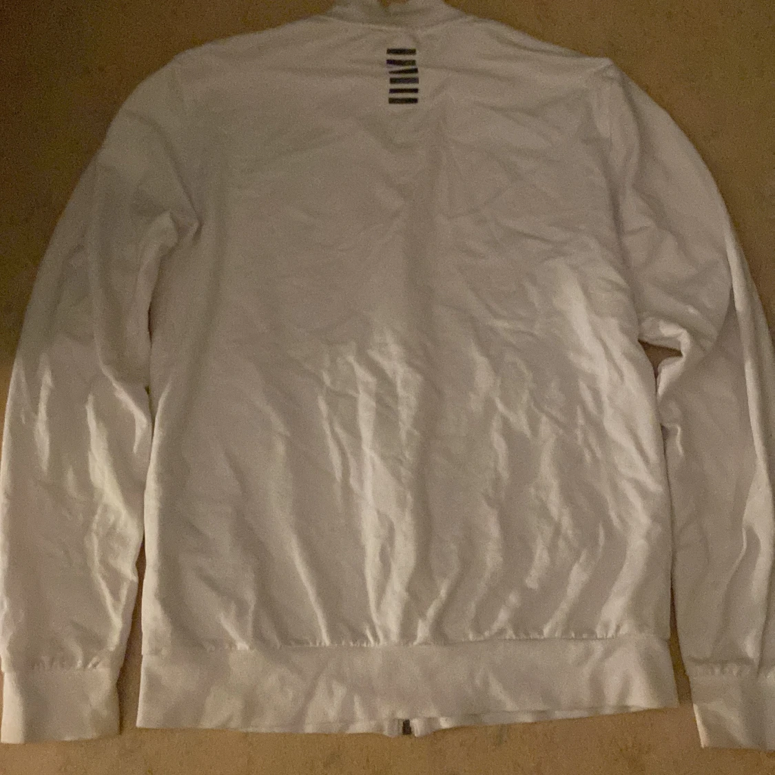 Vit zipjacka från EA7 Emporio Armani - 2