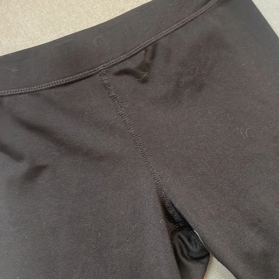 Svarta leggings från H&M - 1