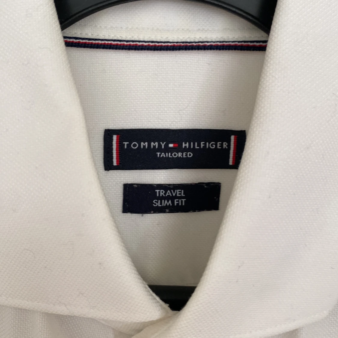 Vit slim fit skjorta från Tommy Hilfiger - 1