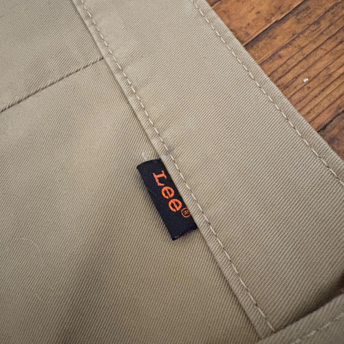 Beige chinos från Lee W33 L32 - 2