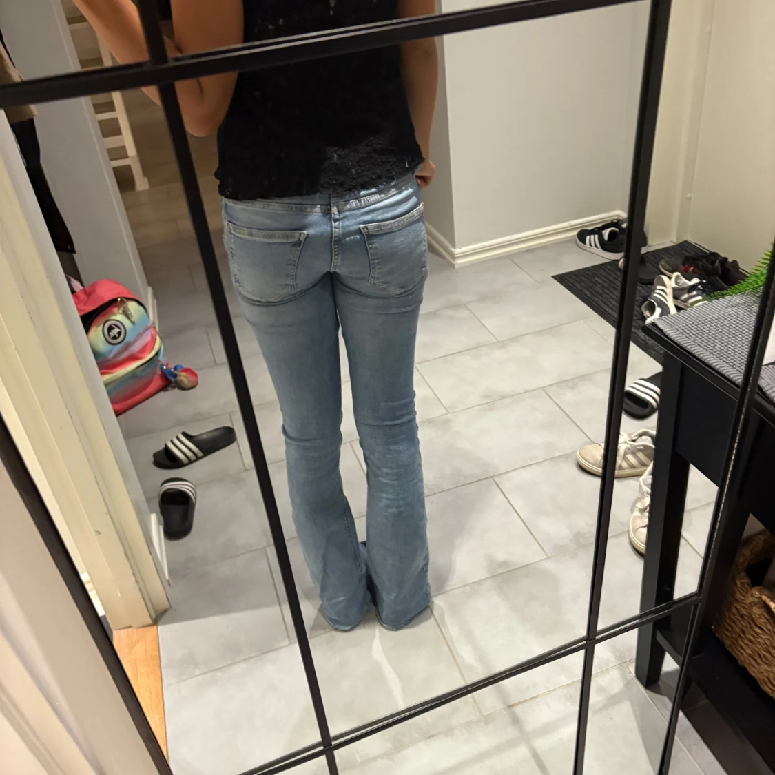 Ljusblå bootcut jeans - 1