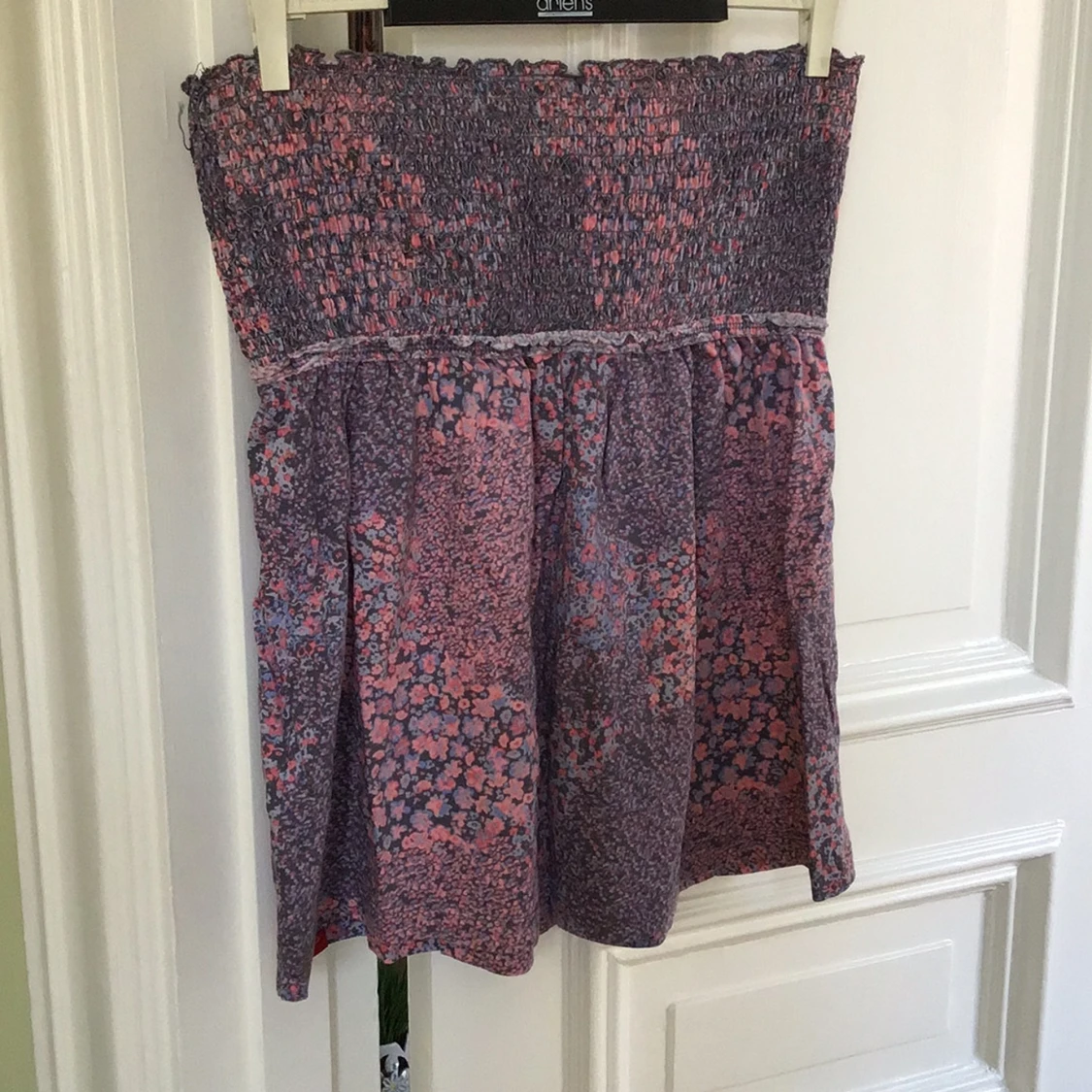 Blommig topp från  EDC - 3