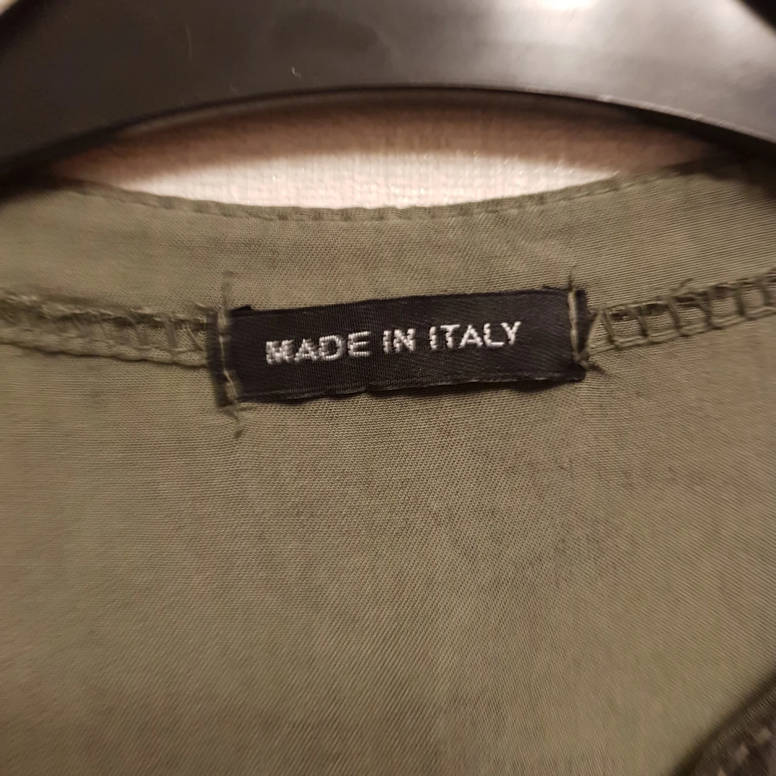 Grön kamouflagemönstrad skjortklänning strl M - 1