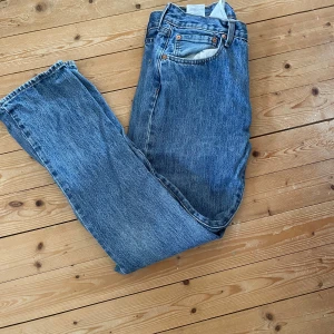 Levi's 501 jeans  - Levis 501 32/32 bra skick 