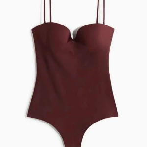 Slutsåld body - Slutsåld vinröd body i Stl 75A, oanvänd💖