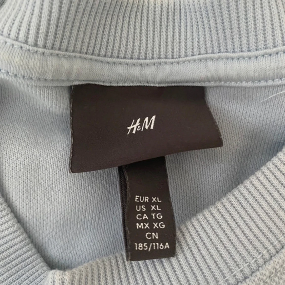 Ljusblå Studio Archive sweatshirt - 4