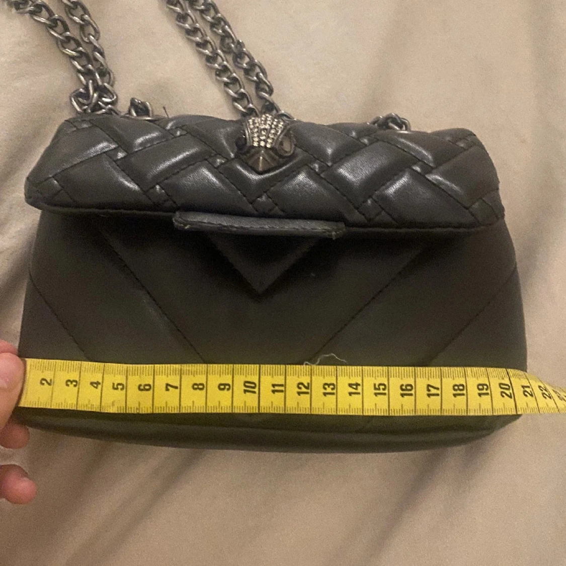 Kurt Geiger väska liknande - 1