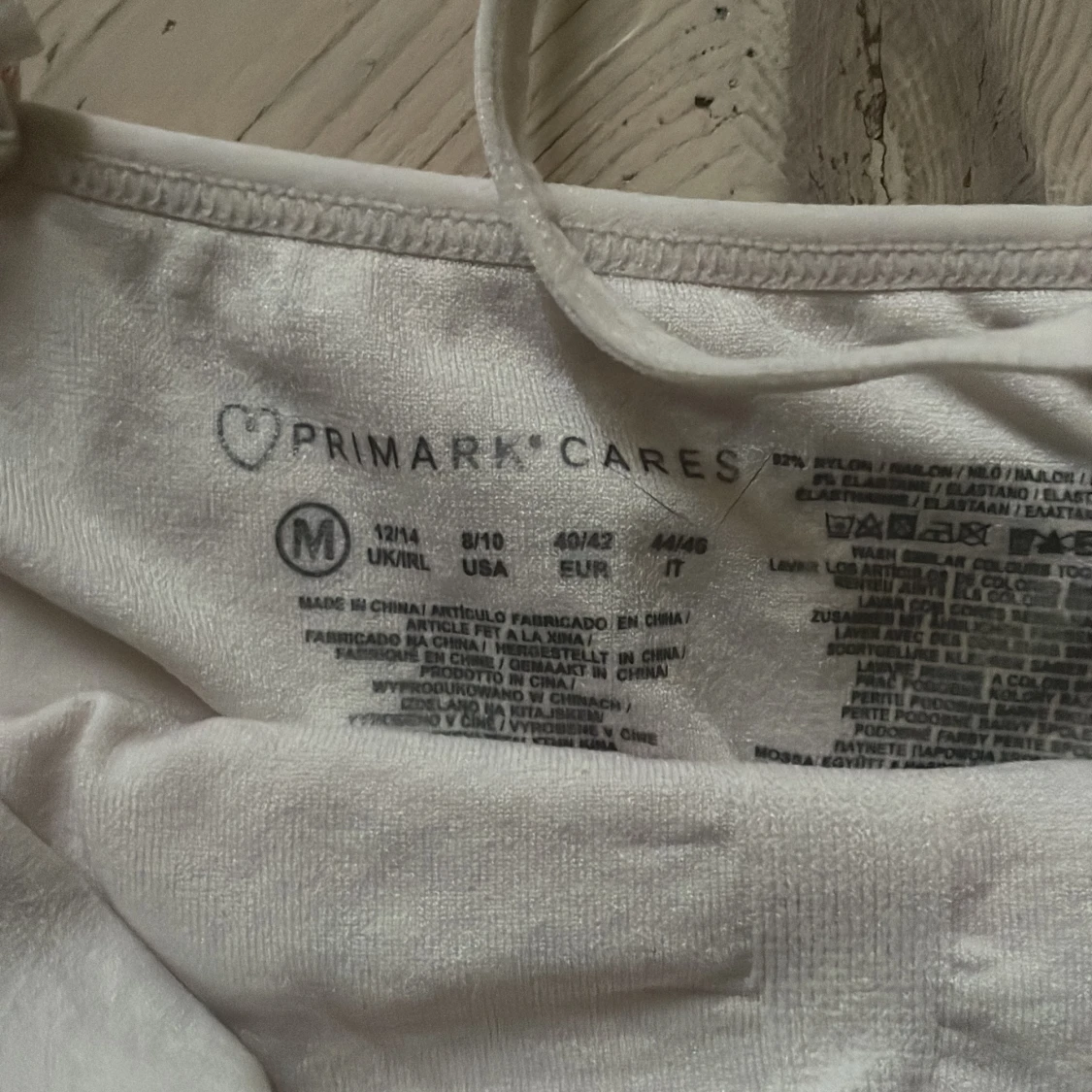 3 ribbade linne-toppar från Primark & Terranova - 3