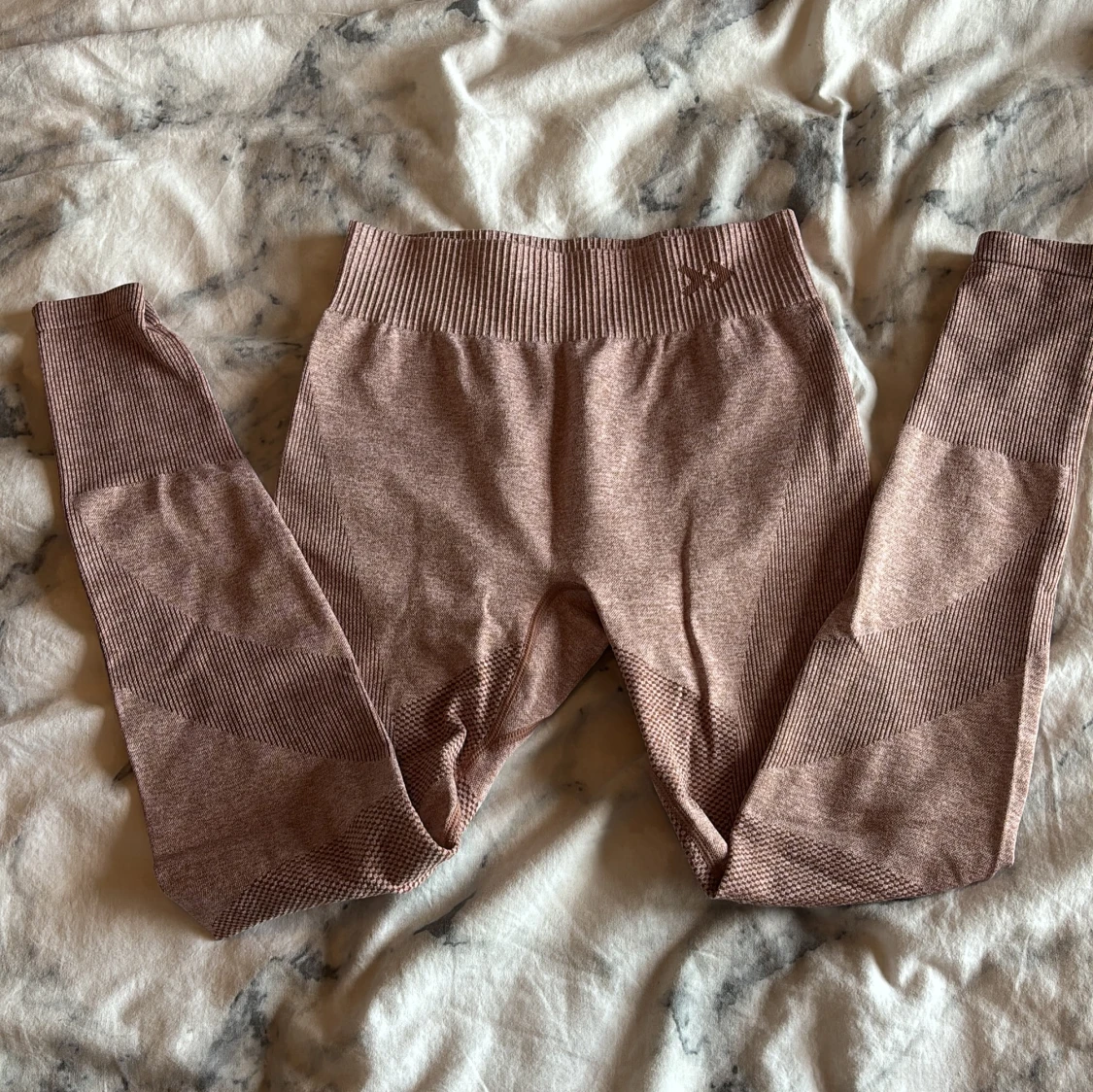 Rosa seamless leggings från lager