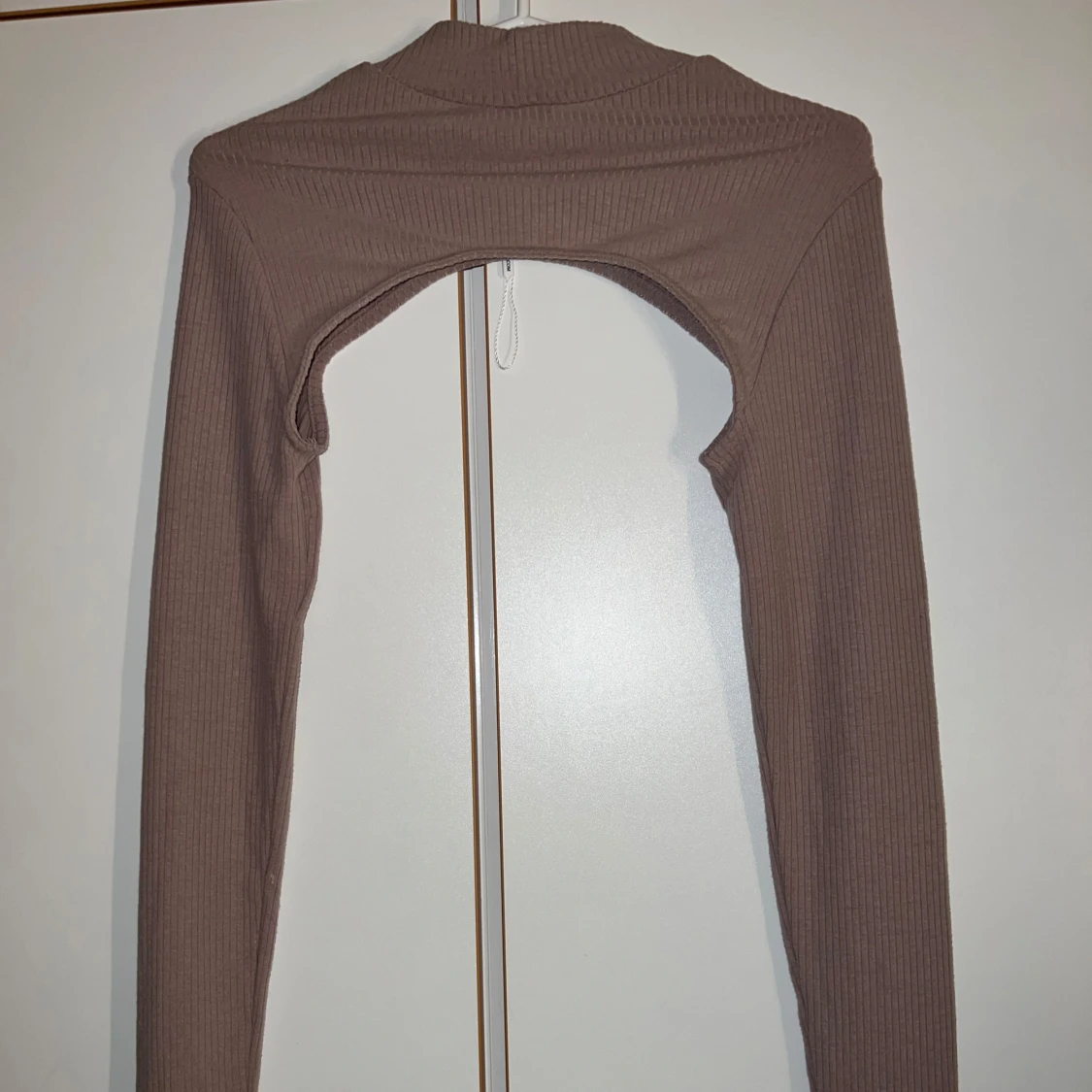 Ribbad brun bolero från NLY Trend - 3