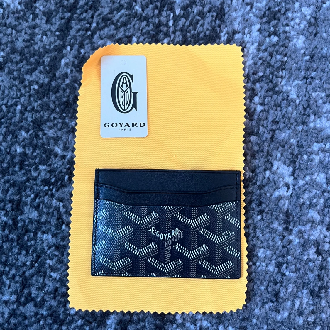 Svart korthållare - 1