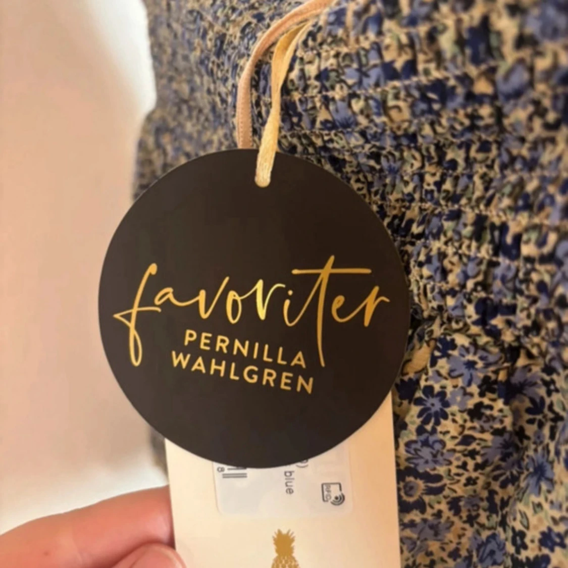 Blommig volangkjol Pernilla Wahlgren - 3