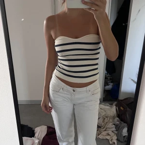 Topp - Från pull and bear om ja minns rätt, lapp kvar