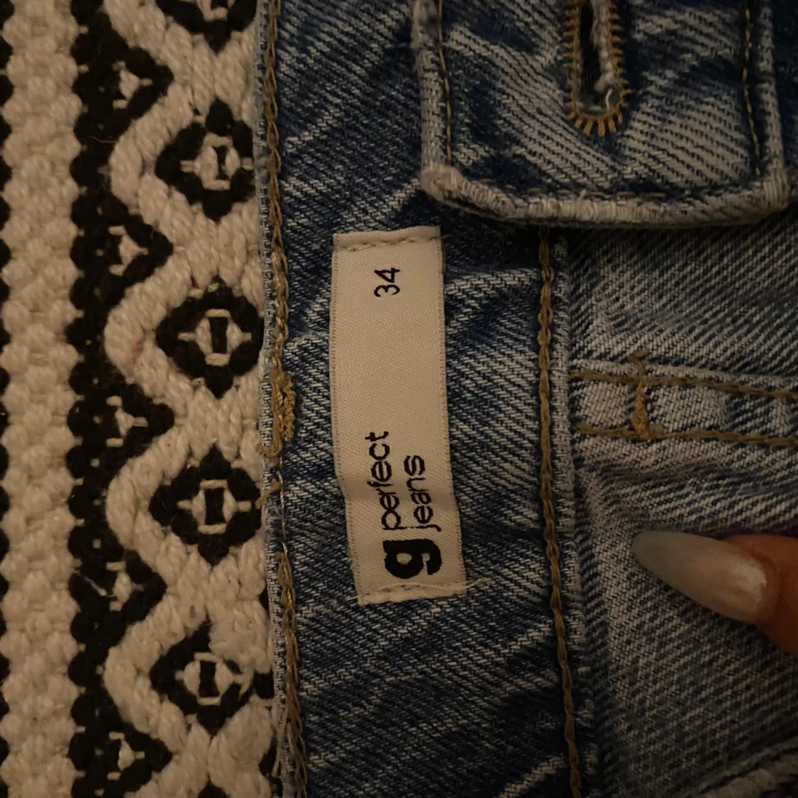 Blå baggy jeans från ginatricot jeans - 2