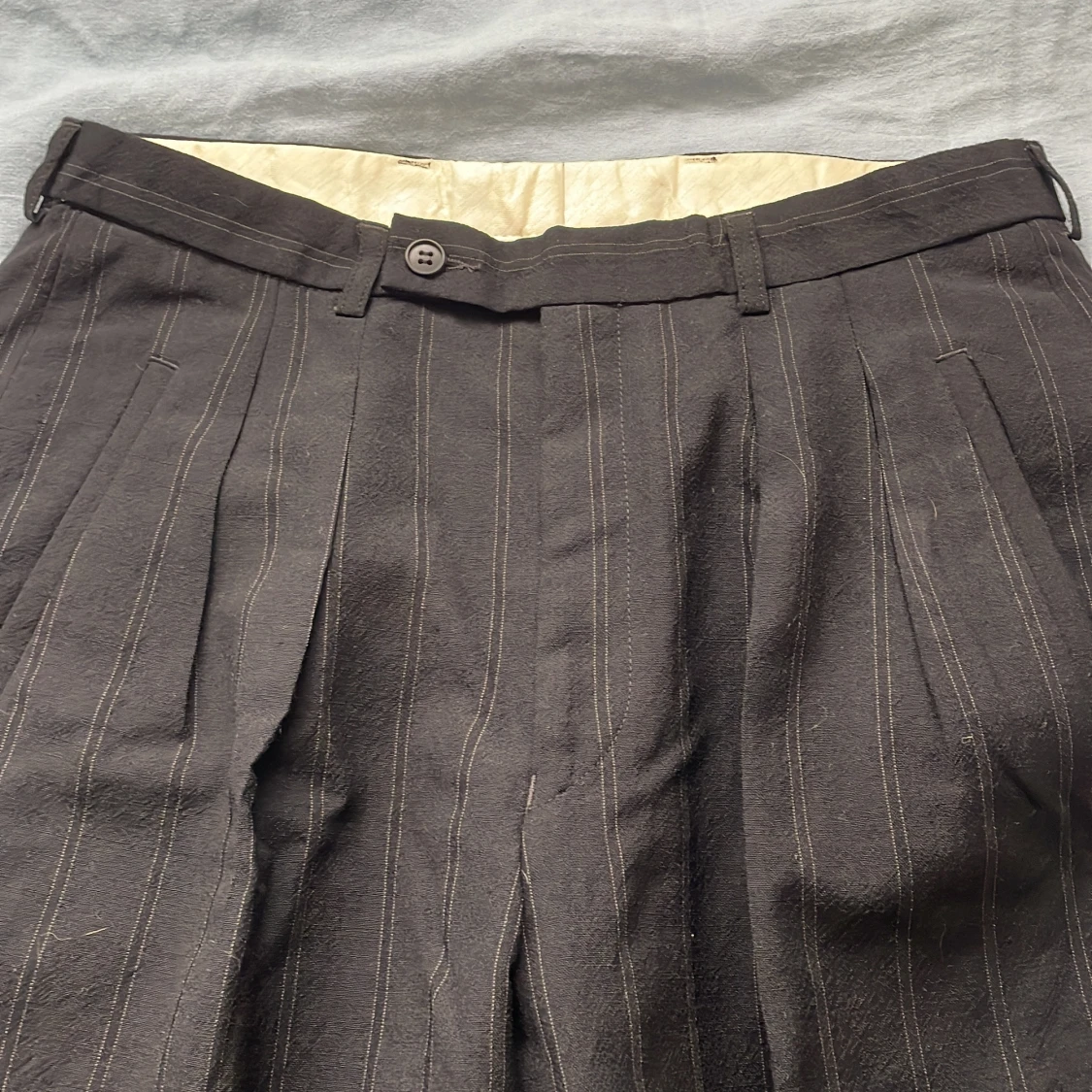 Vintage 80-tal Svarta randiga kostymbyxor - 3