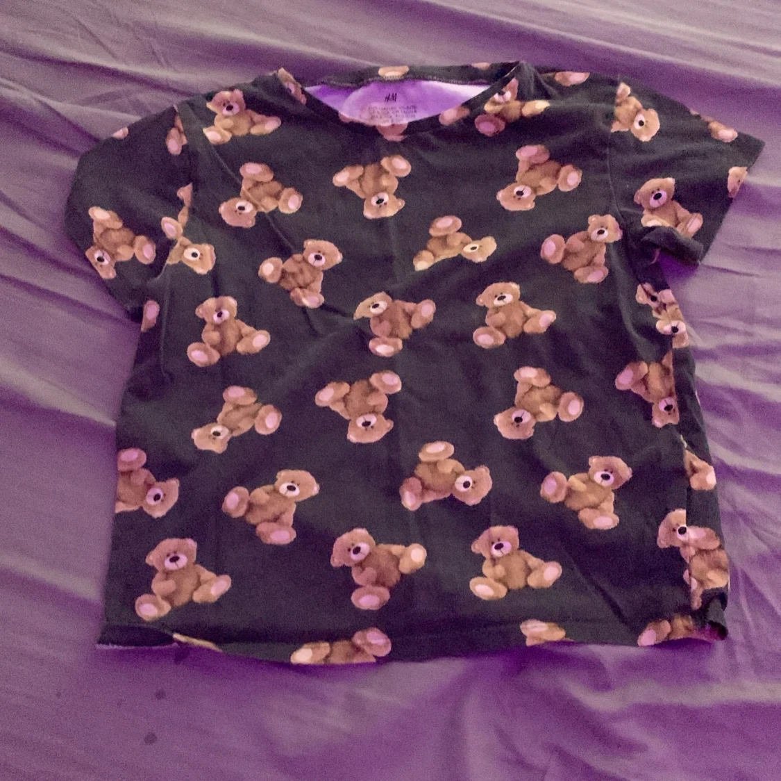 Svart t-shirt med nallemönster H&M