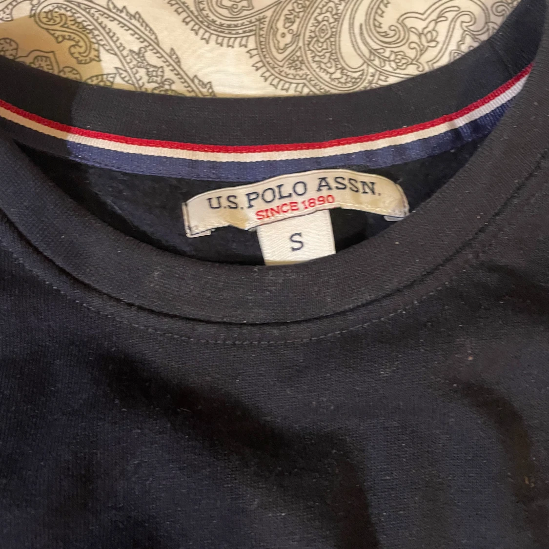 Svart sweatshirt från U.S. Polo Assn. - 2