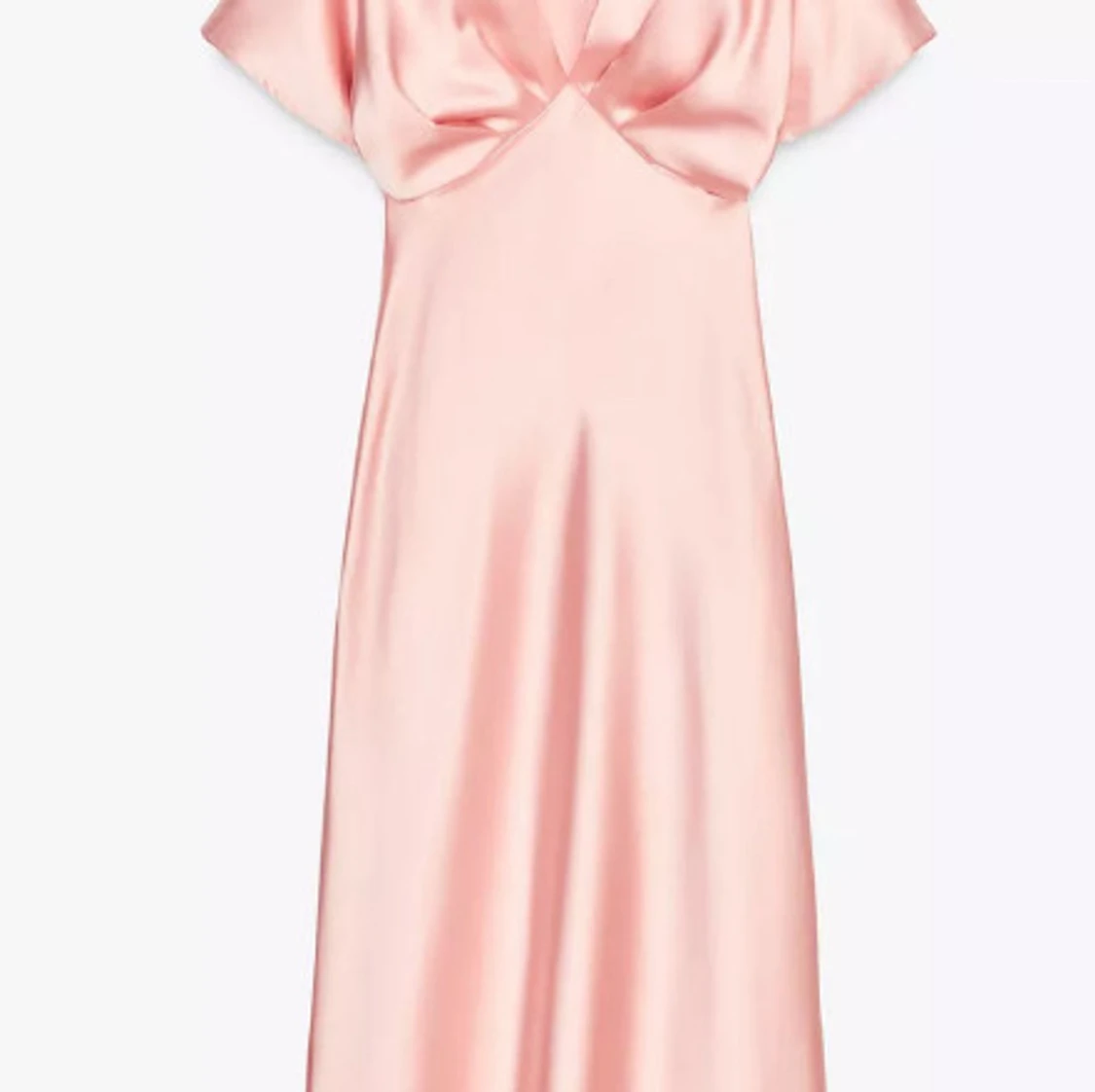 Ljusrosa satinklänning från Zara