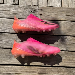 Adidas x ghosted - Strl 42.  Som nya❤️