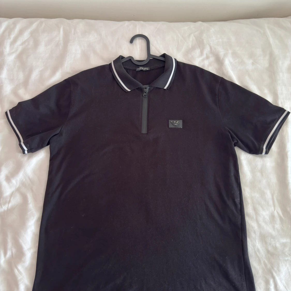 Svart pikétröja Emporio Armani half zip