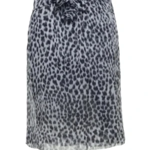 Leopardmönstrad sidenkjol från Gerard Darel - Snygg leopardmönstrad kjol från Gerard Darel i 100% siden med bomullsfoder. Kjolen har en elegant passform och är perfekt för att ge en trendig touch till din outfit. 🐆