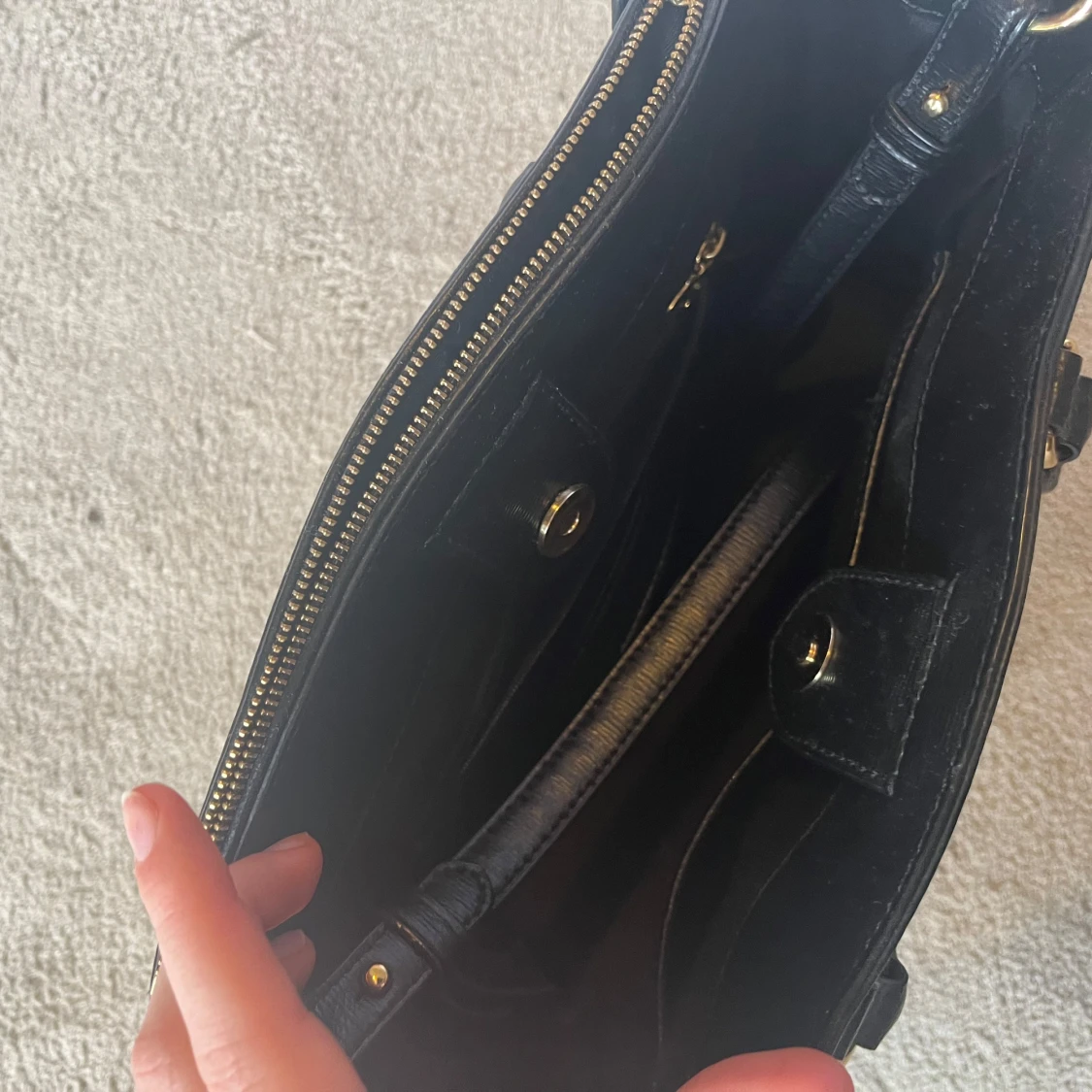 Svart handväska från Ralph Lauren - 3