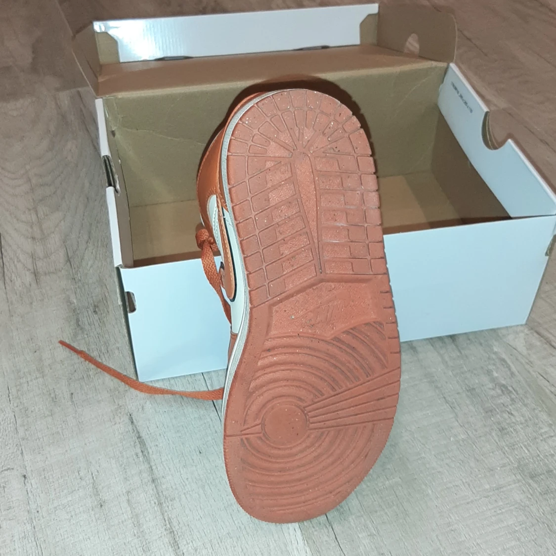 Nike Air Jordan 1 mid - 3