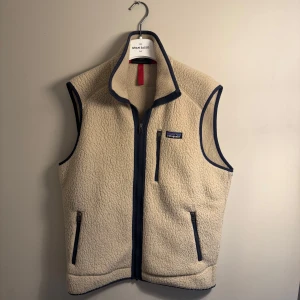Patagonia väst  - Bra skick snygg väst storlek M