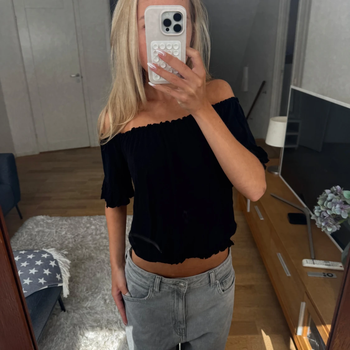 Off shoulder topp - 1