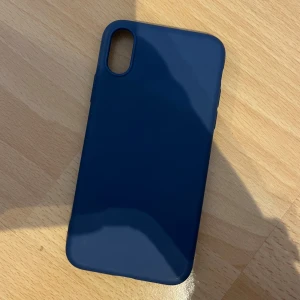 Mobilskal iPhone 11 - Mörkblått mobilskal till iPhone 11