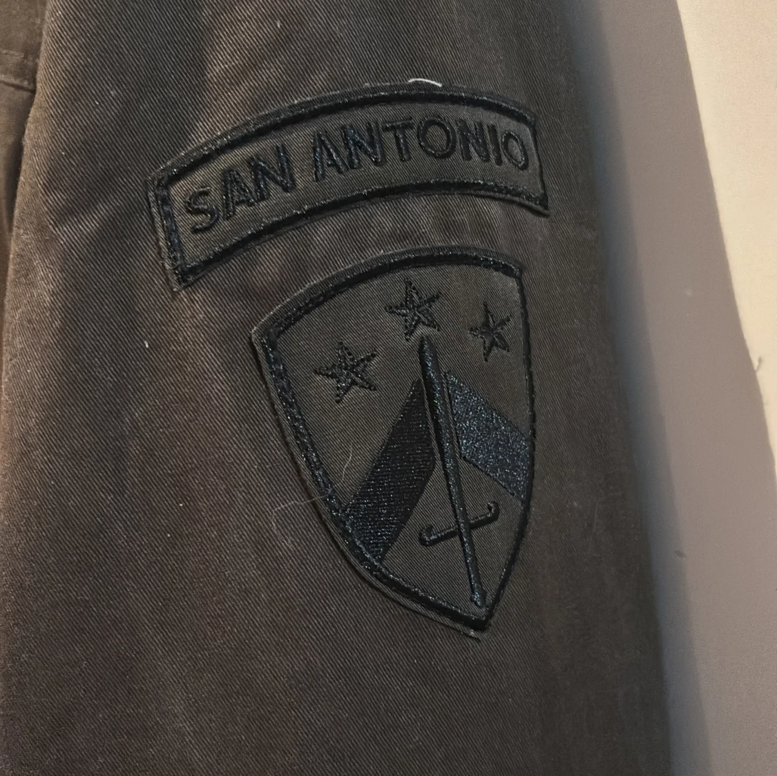 Mörkgrön militärinspirerad jacka - 2