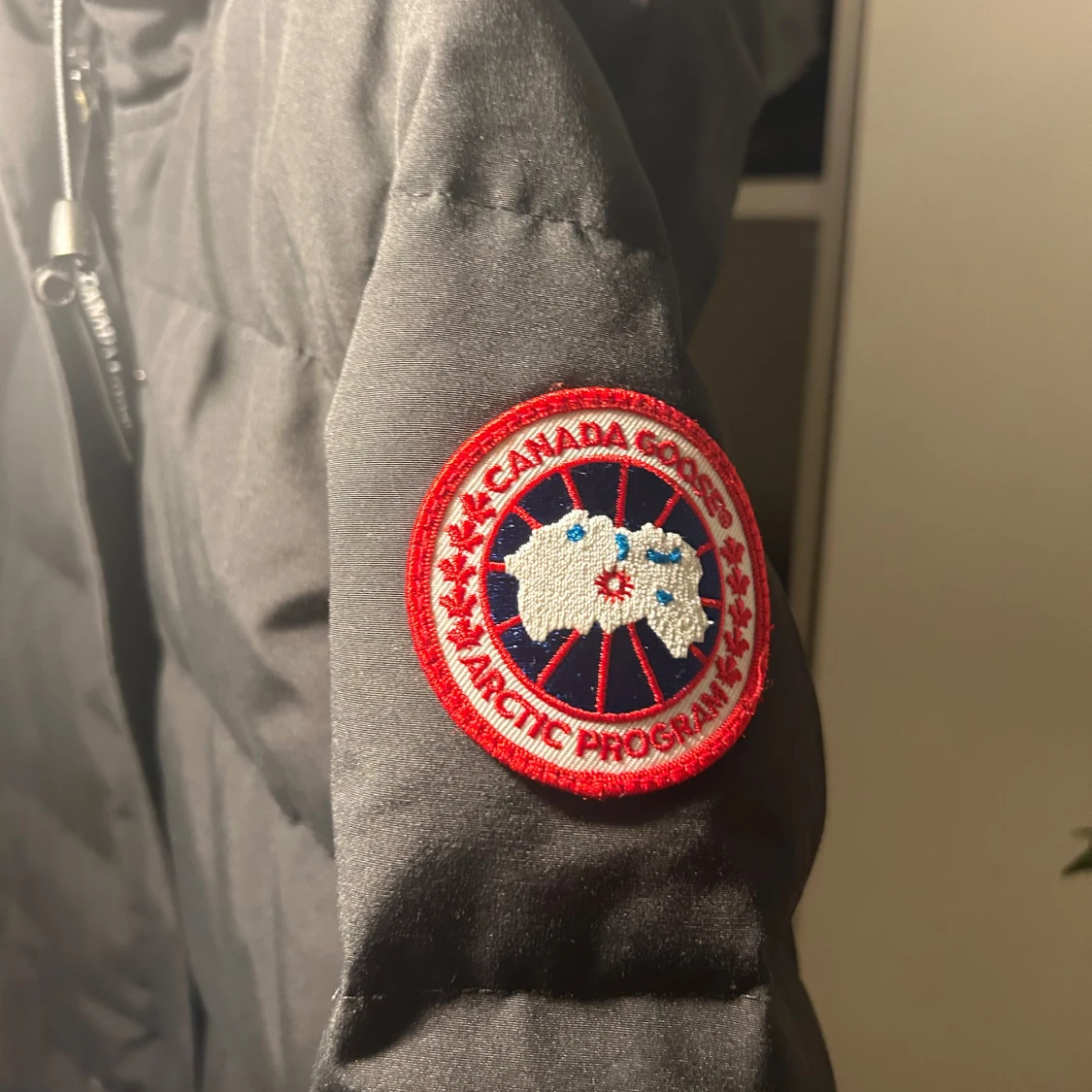 Svart dunjacka från Canada Goose - 2