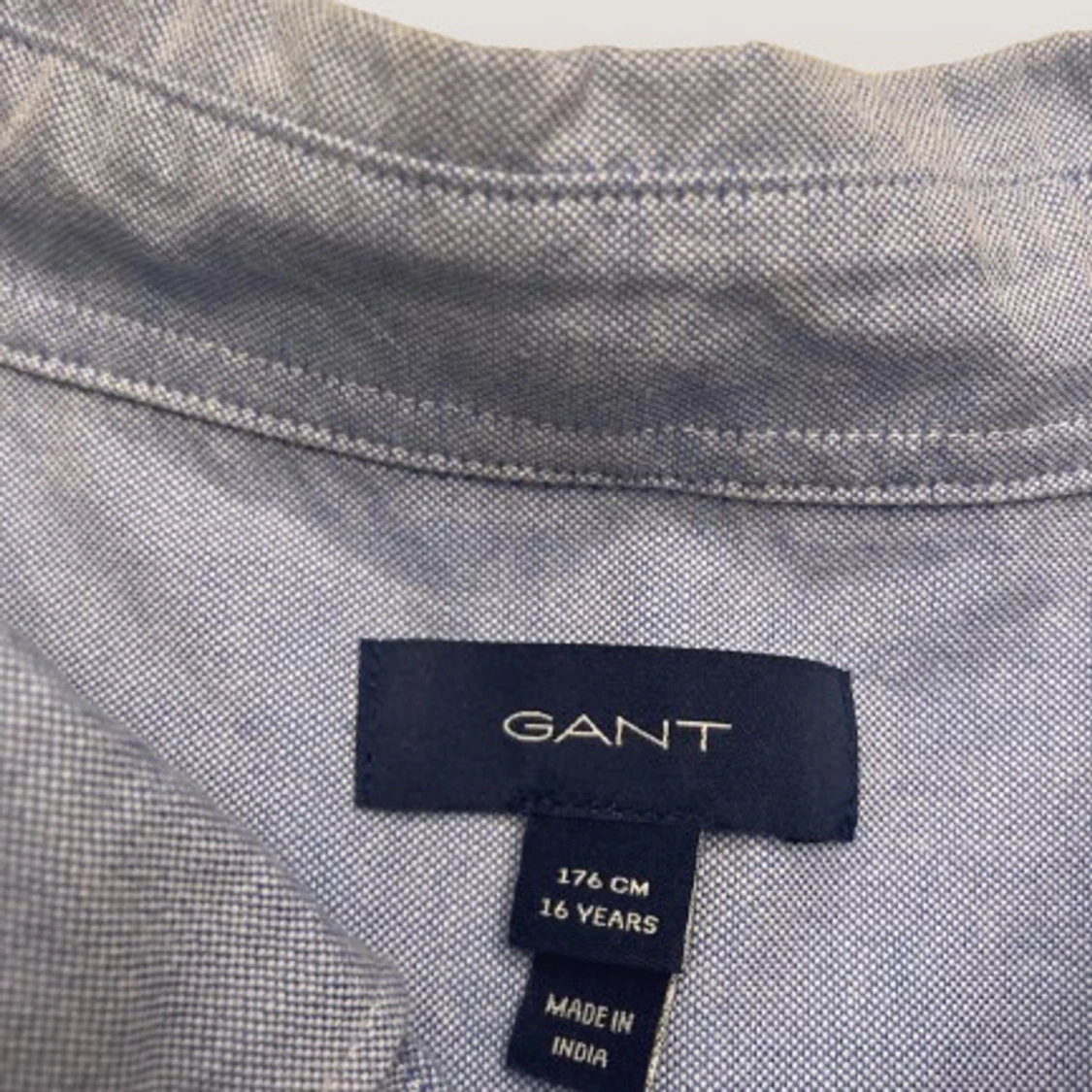 Blå skjorta från GANT - 1