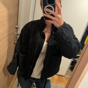 Zara jacka - Superfin och skön jacka! 