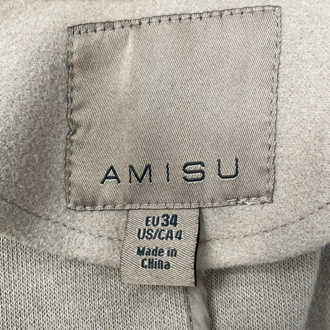 Beige omlottkappa från Amisu, stl 34 - 2