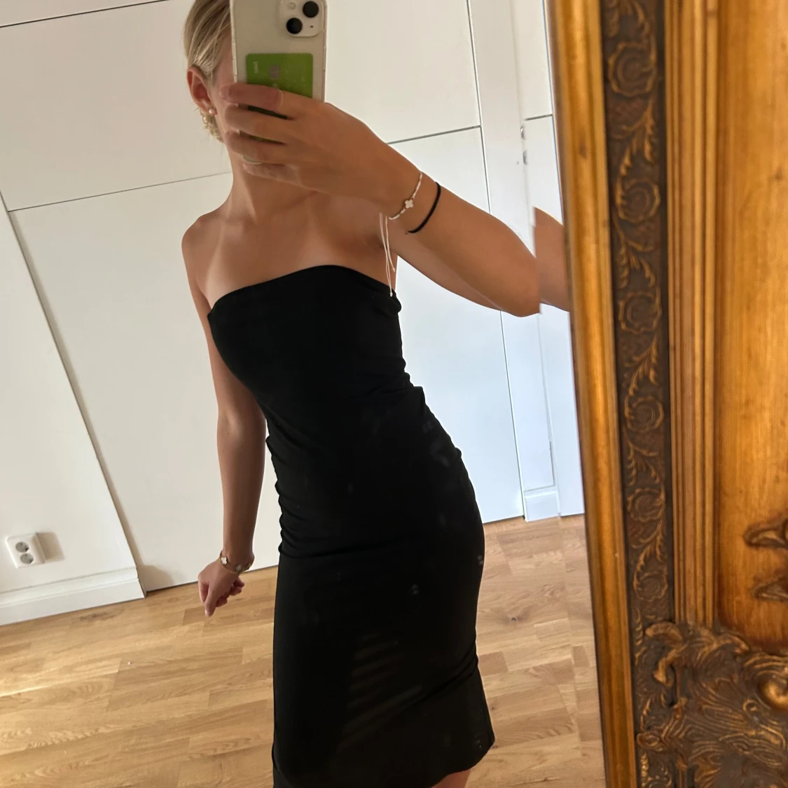 Svart axelbandslös långklänning från Shein