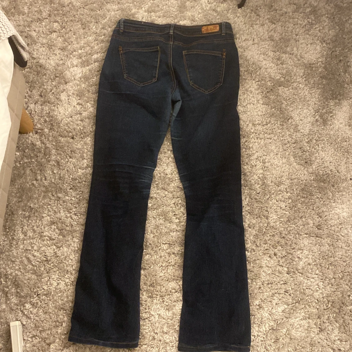 Mörkblå bootcut jeans från Replay - 1