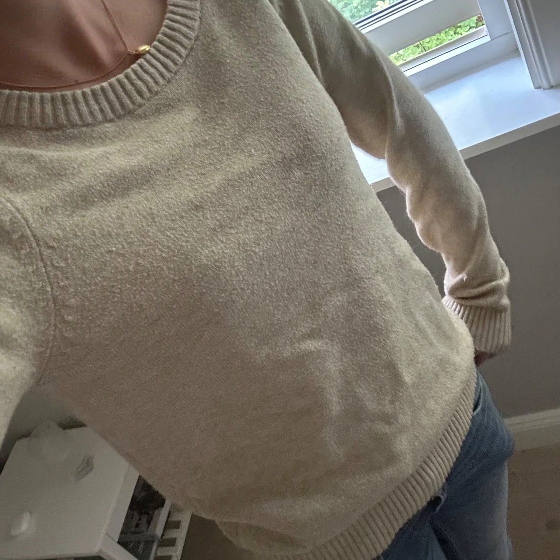 Beige stickad tröja från VILA - 1