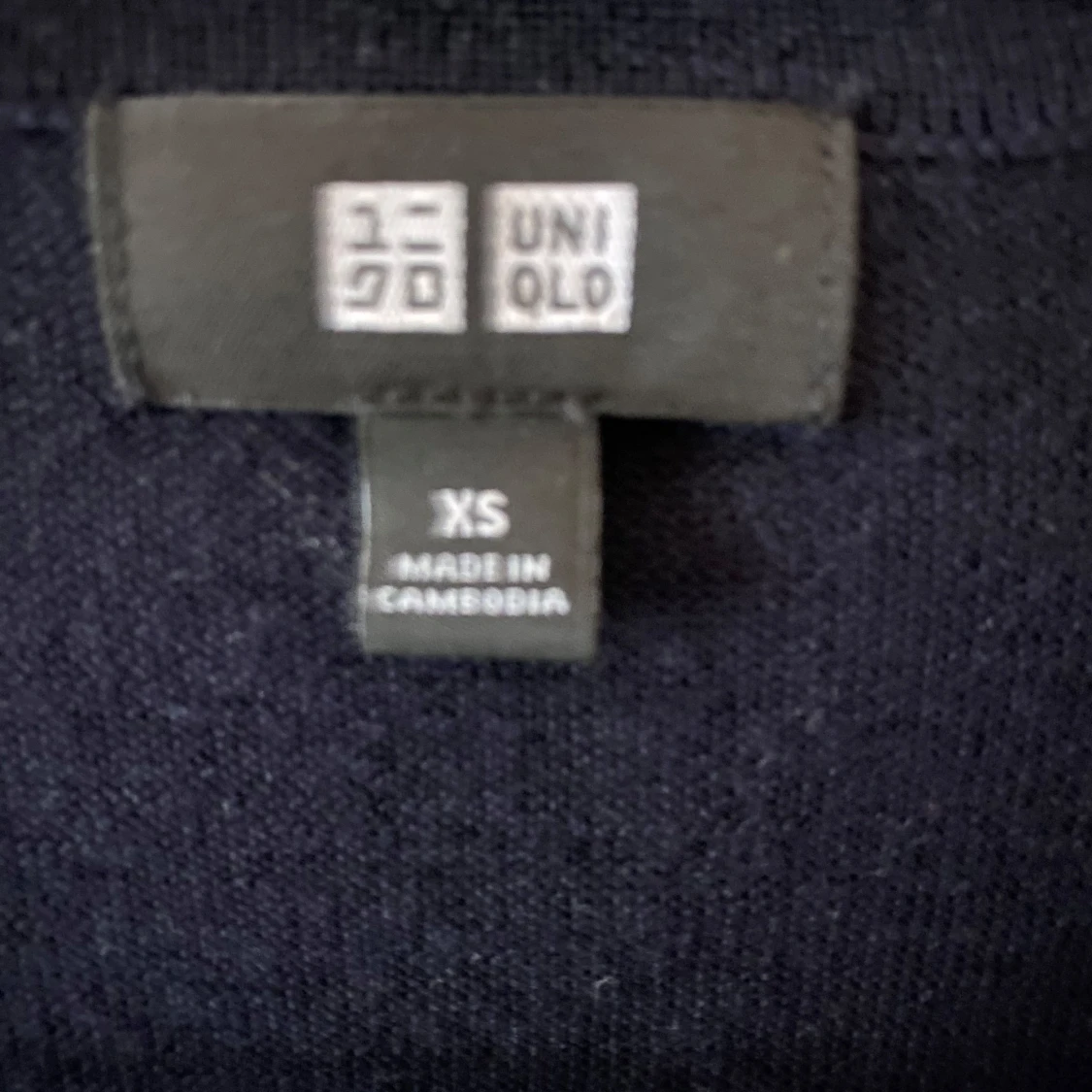 Mörkblå kofta från Uniqlo XS - 2