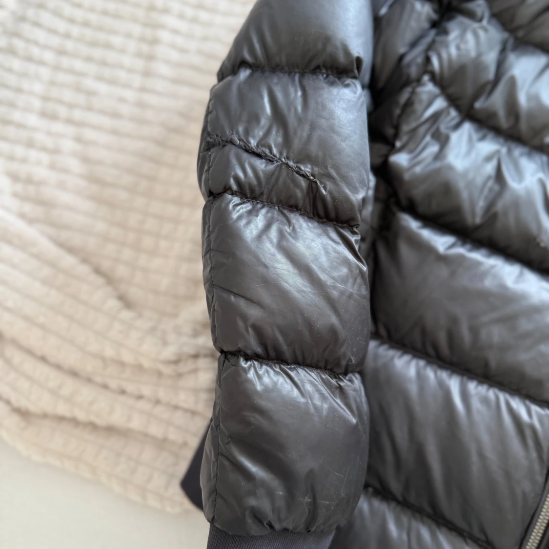 Svart dunjacka från Parajumpers - 2