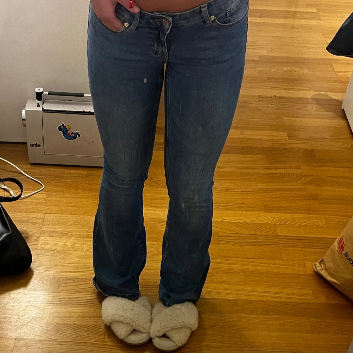 lågmidjade jeans - 1