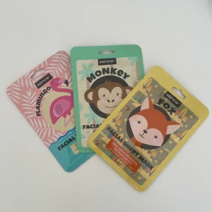 Aniksmasker, hårmask och ögonmask - Alla masker kostar 20kr/st                                            Sista bilden är hårmask och ögonmask                   -                                                                                        Köparen står för frakt, kan hämtas i Växjö 💗
