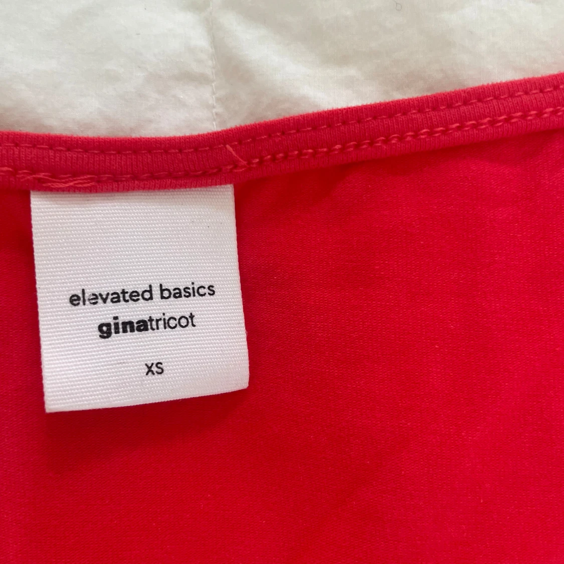 Röd linnetopp från Gina Tricot XS - 2